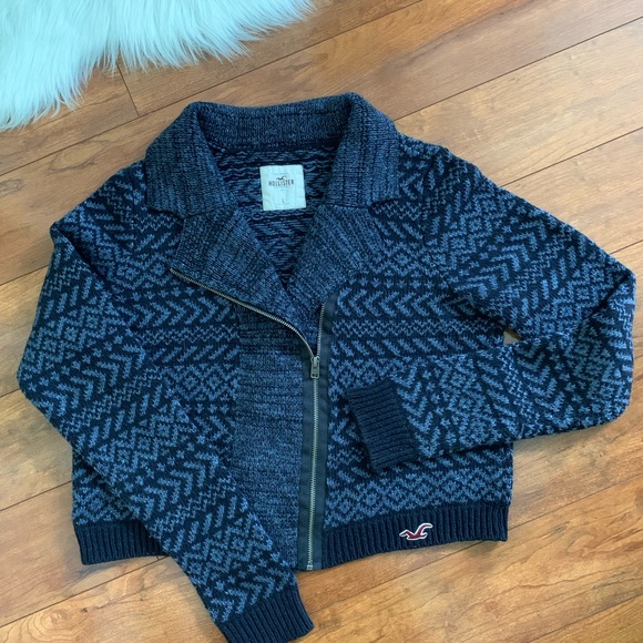 Hollister Blue Aztec Diagonal Zip Cardigan Sweater - Picture 1 of 7
